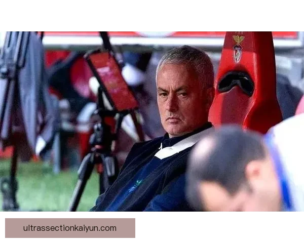 穆里尼奥战术演变：从防守反击到体系化攻防的持续提升